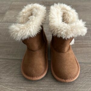 Brown Sherpa Boots